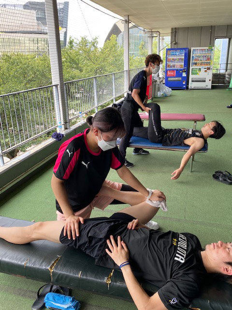 プロ選手への施術風景